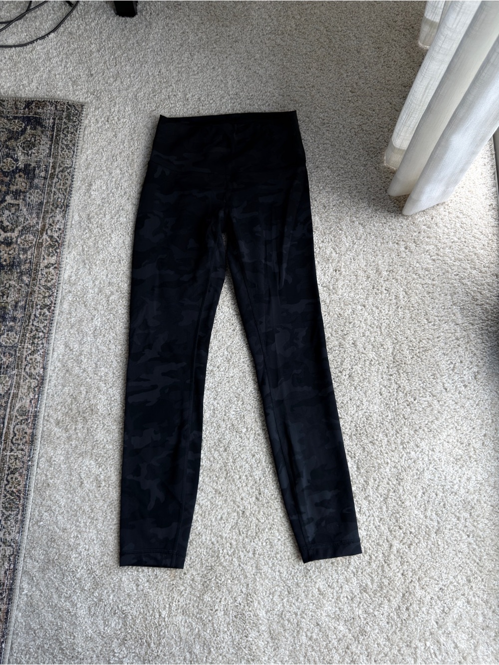 Lululemon Wunder Train - Picture 2 of 5